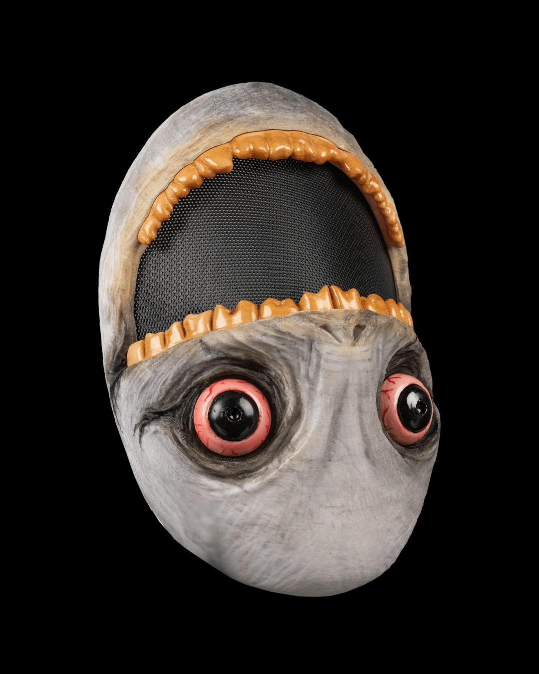 mască horror cu ochi mari imprimată 3D